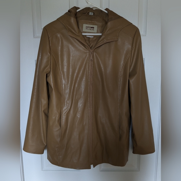 Nuage Jacket - Picture 1 of 4